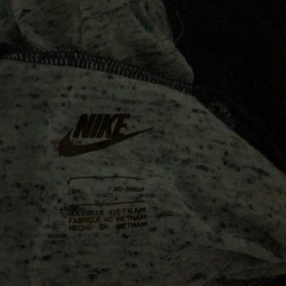 Two piece - Picture 3 of 3